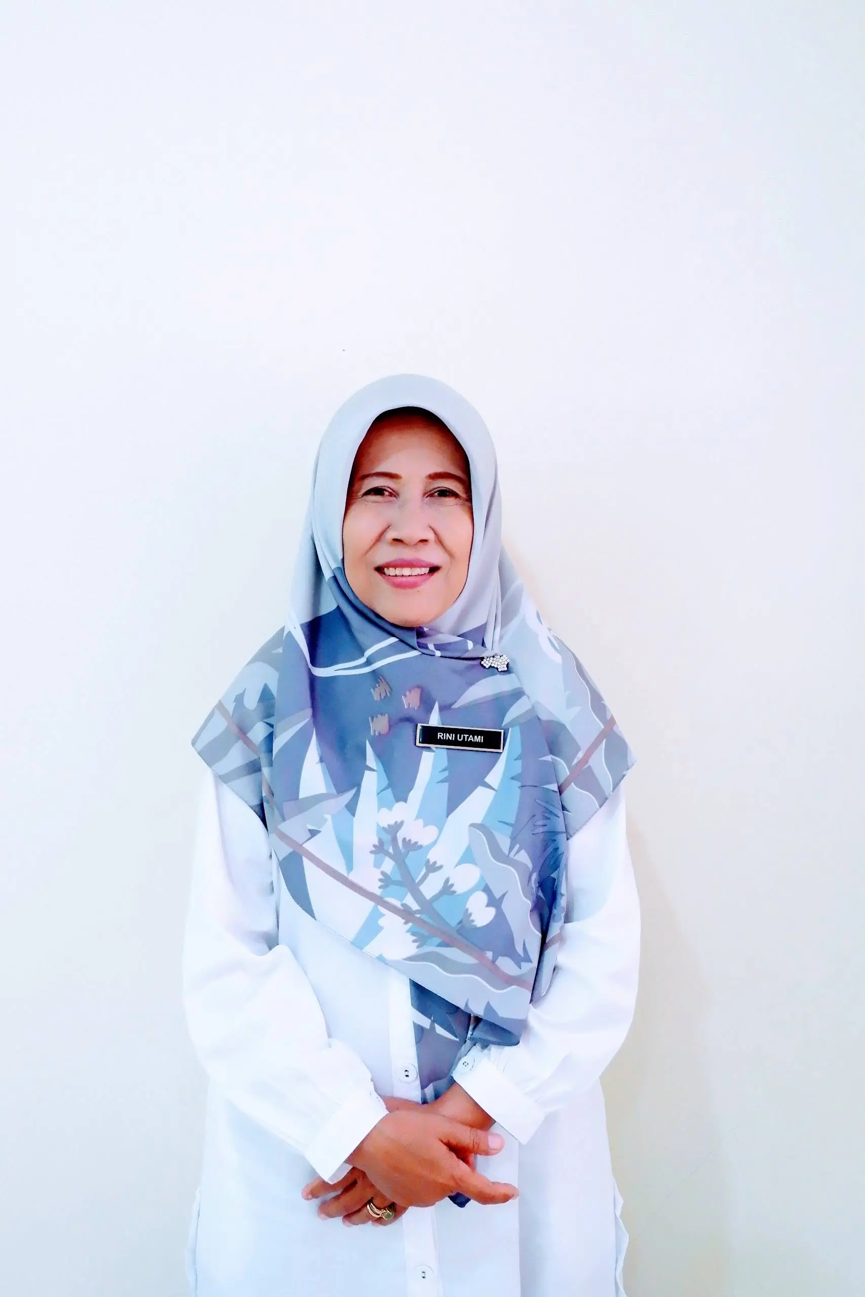 Rini Utami, S.Pd - Kepala SD Unggulan Muhammadiyah Krembangan